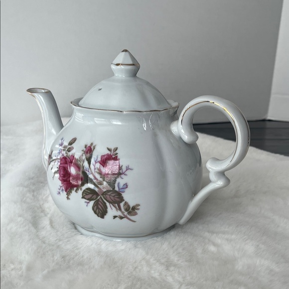 Lipper and Mann Retired Pompadour Rose Gold Trim Teapot - Picture 7 of 7